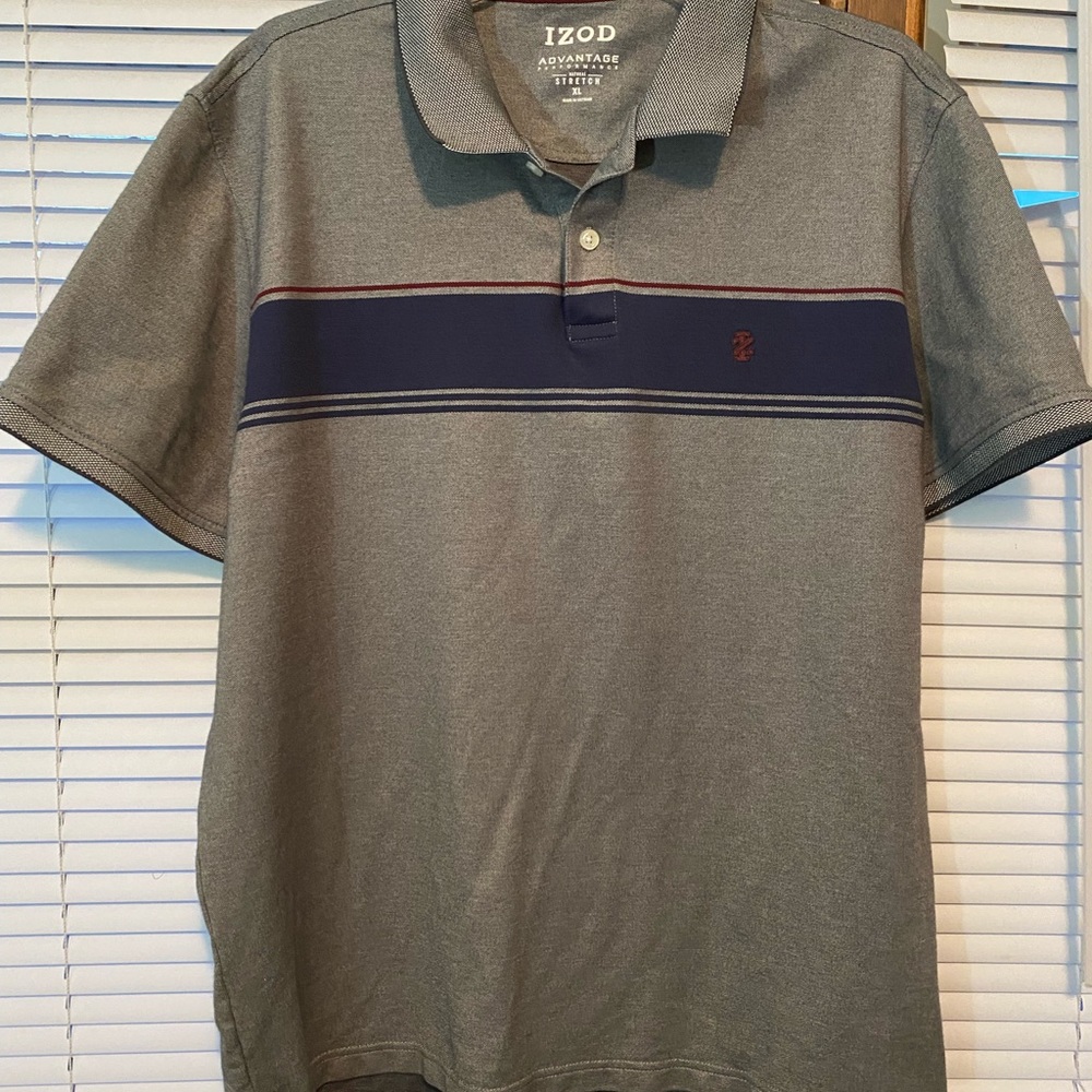 Men’s Izod XL stretch polo. Great condition.
